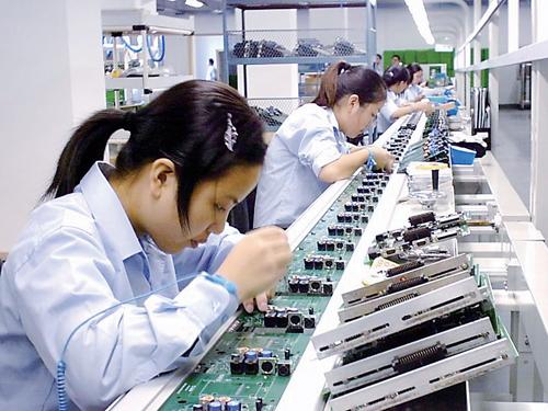 农民工就业观察:陕西农民工走出家门天地宽_社会_网